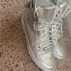 Gucci sneakers size 12